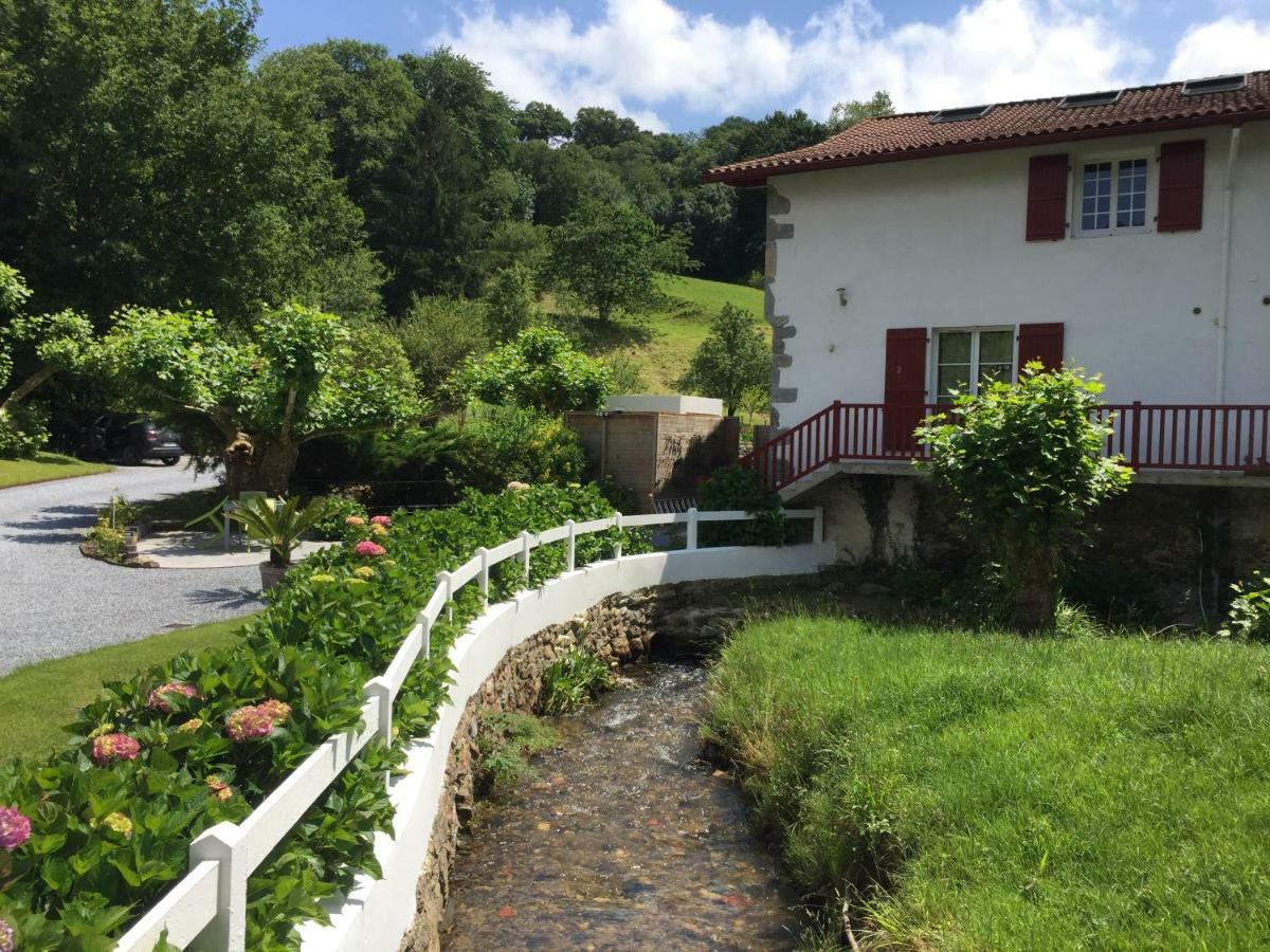 Location Eyheraldia - Votre T3 Au Coeur Du Pays Basque 아스파랑 외부 사진
