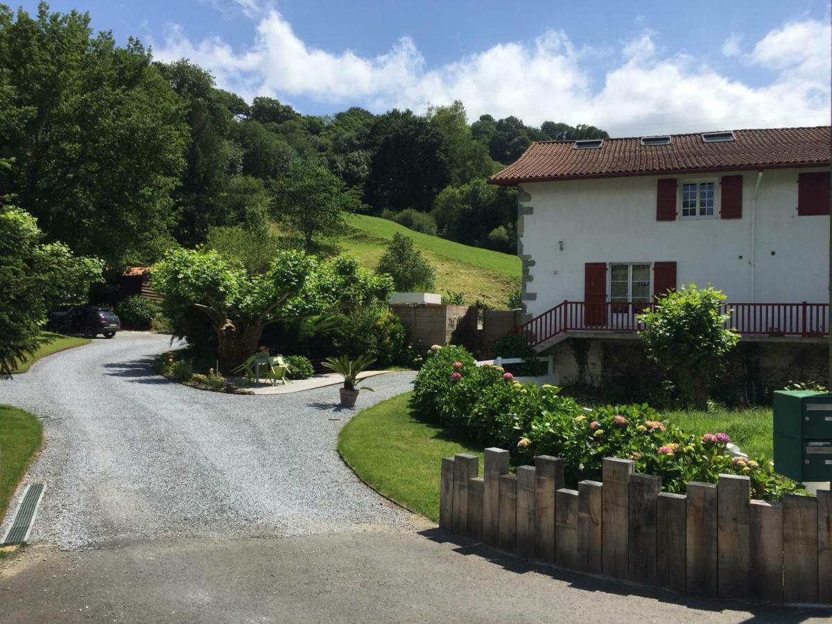 Location Eyheraldia - Votre T3 Au Coeur Du Pays Basque 아스파랑 외부 사진